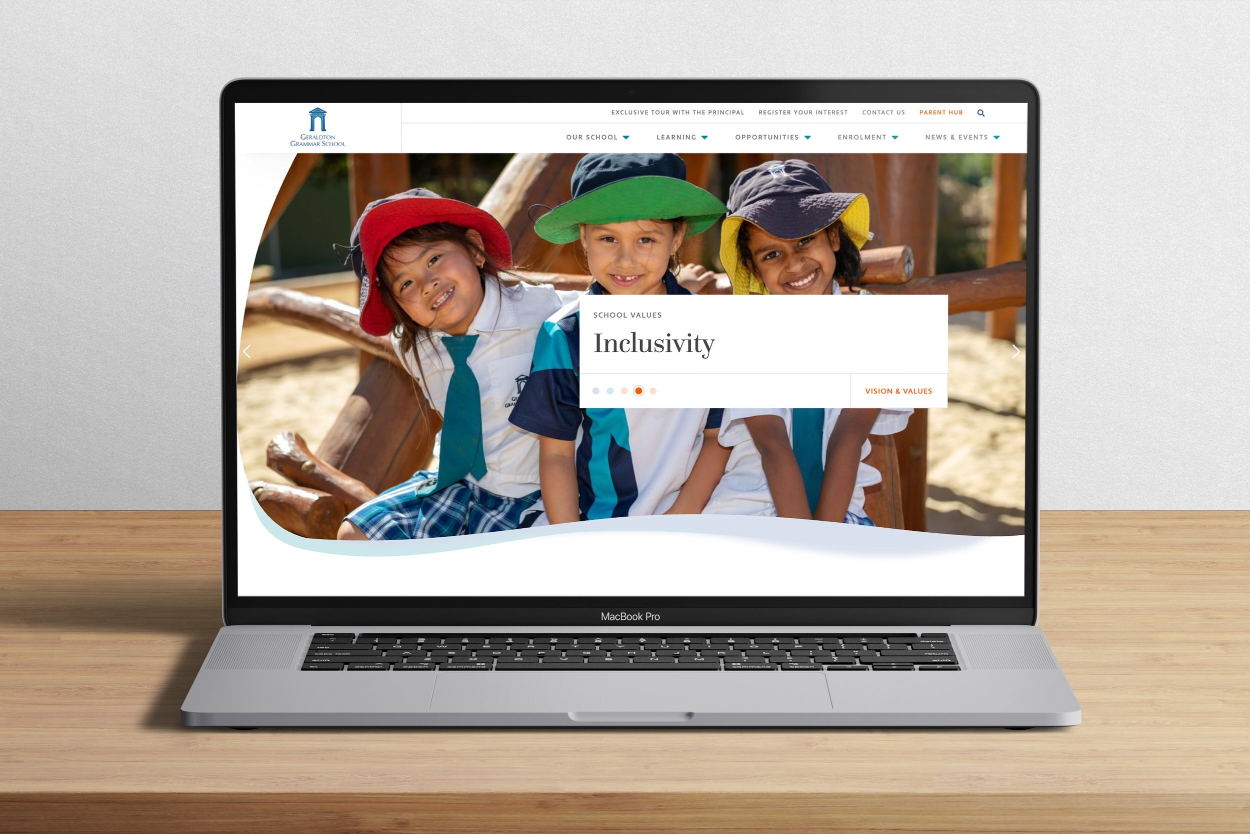 Geraldton Grammar 1 }}