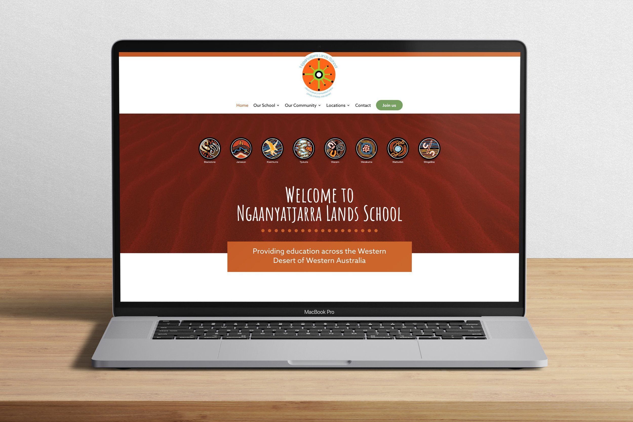 Ngaanyatjarra Lands }}